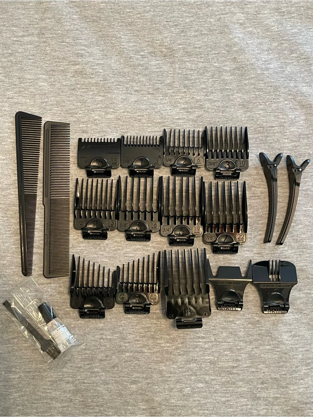 Wahl Corded Home Haircutting Kit – with Case – Great Condition